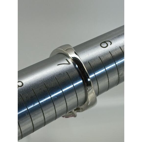 Vintage Ring Size 6.75 Silver Tone White Gold GP Purple Sim Diamond CZ Cocktail - Picture 3 of 10